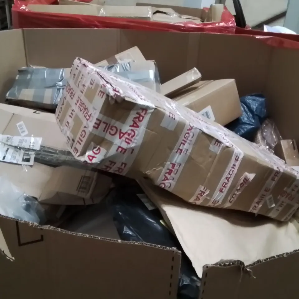 PALLET OF ASSORTED HOUSEHOLD GOODS AND PRODUCTS TO INCLUDE;SCOOTER,UFC 4,AREA RUG