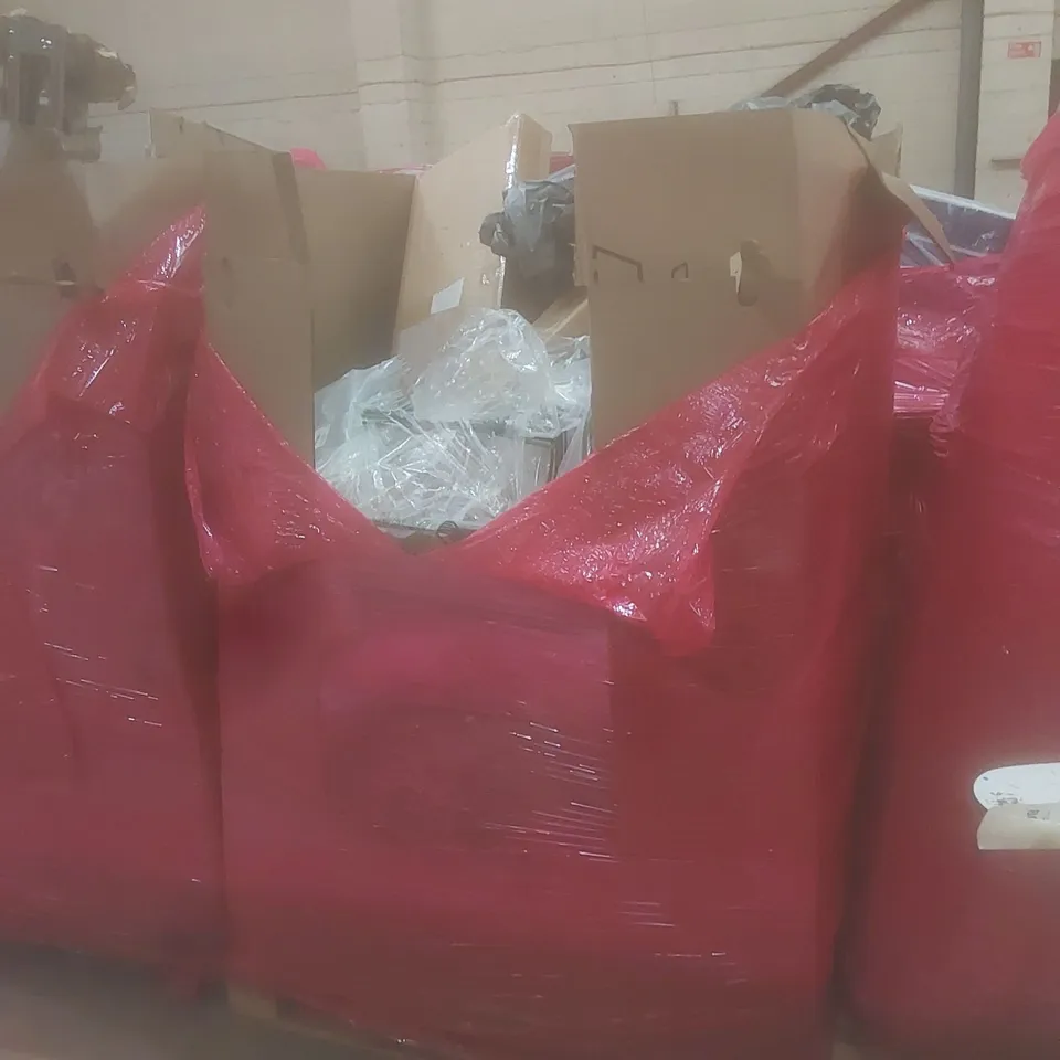 PALLET OF ASSORTED HOUSEHOLD ITEMS AND CONSUMER PRODUCTS TO INCLUDE; TOYS, SKATEBOARD, PRAYER MAT, BACKPACK ETC