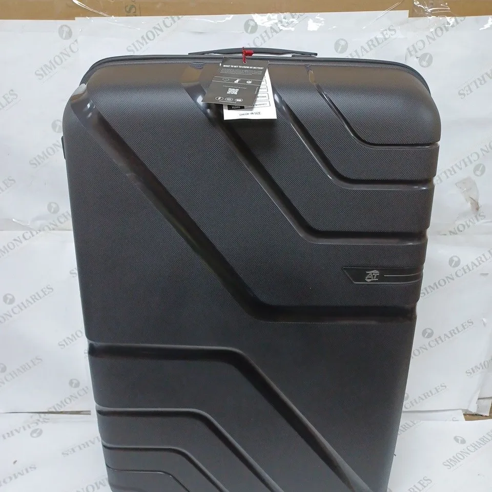AMERICAN TOURISTER UPLAND HARDSHELL CASE IN BLACK - 79CM