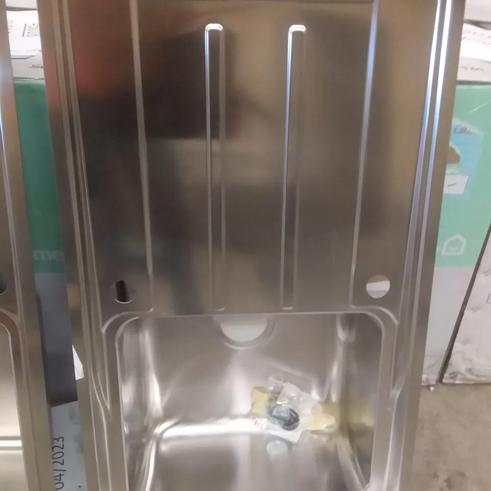 STAINLESS STEEL 1 BOWL SINK + DRAINER