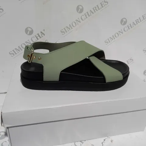 & OTHER STORIES CRISS-CROSS LEATHER SANDALS IN GREEN & BLACK - UK SIZE 8