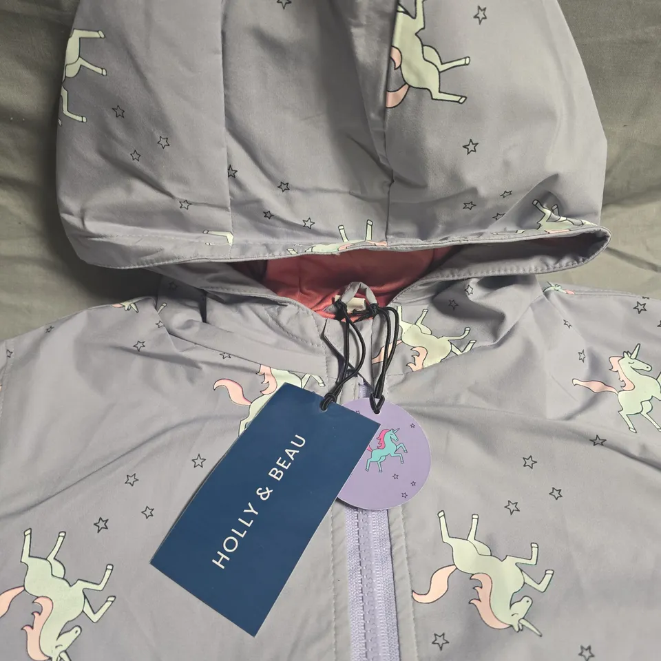 HOLLY & BEAU UNICORN COLOUR CHANGING RAINCOAT, AGE 5-6 – GREY WITH UNICORN PRINT