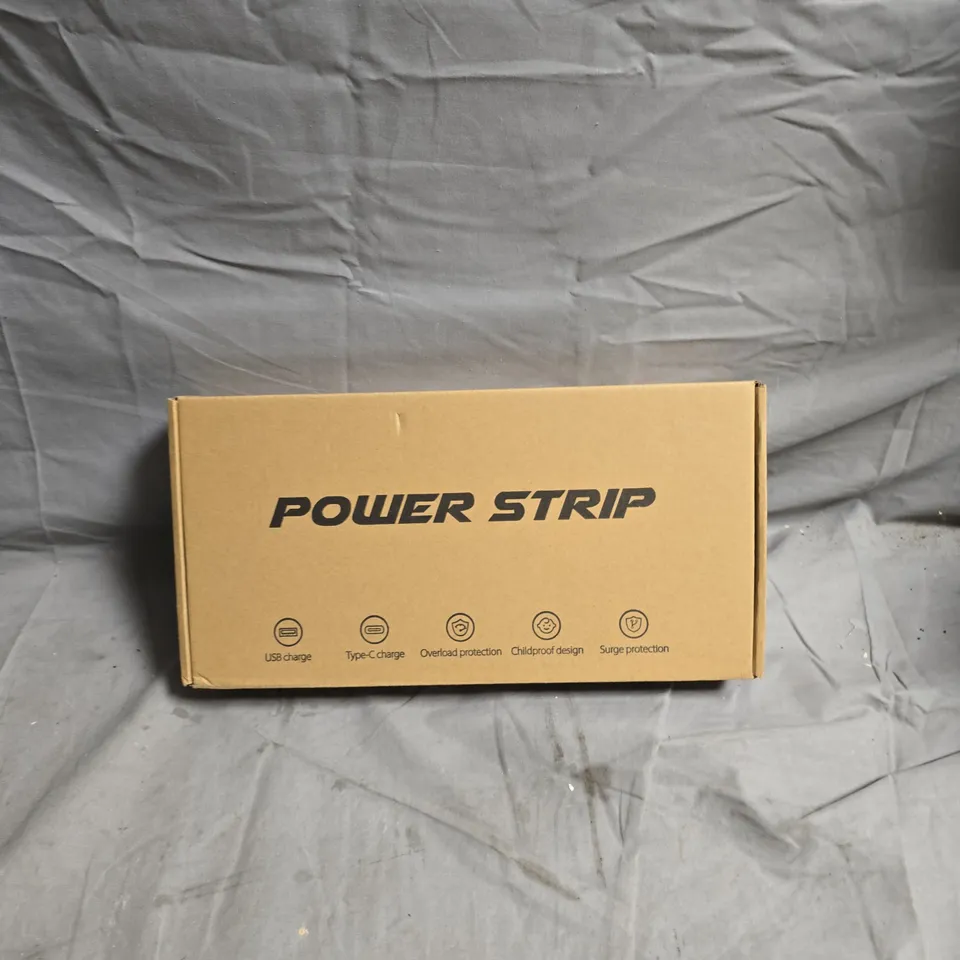POWER STRIP WITH USB & USB-C CHARGING, SURGE PROTECTION – BOXED