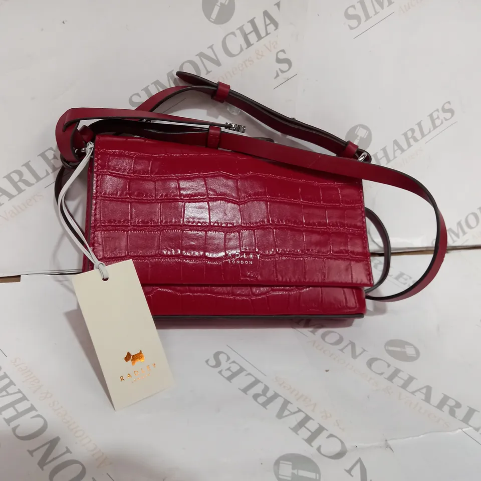 RADLEY LONDON RED SMALL SHOULDER BAG