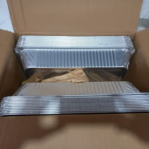 BOX OF APPROXIMATELY 20 ALUMINIUM COOKING/BAKING TRAYS