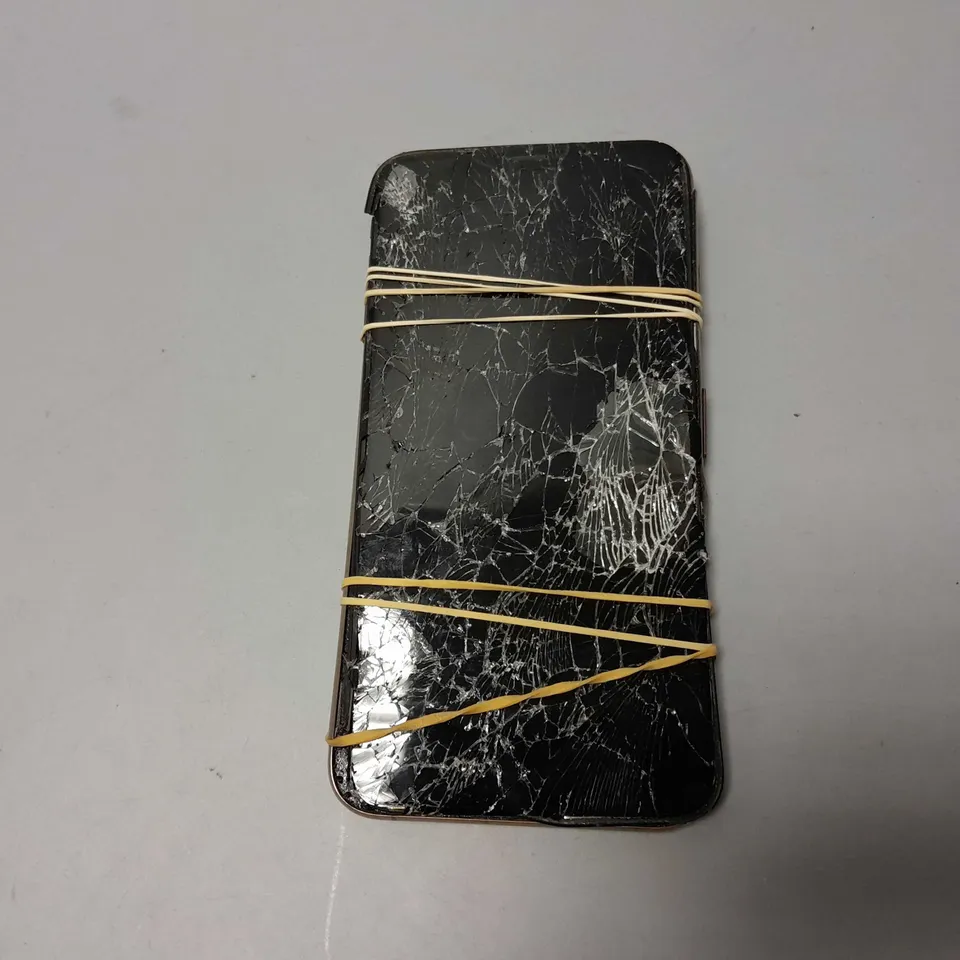 APPLE IPHONE - MODEL UNSPECIFIED