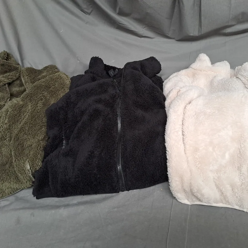 BOX OF ASSORTED CLOTHING ITEMS TOO INCLUDE COATS , TOPS, AND TROUSERS ETC.