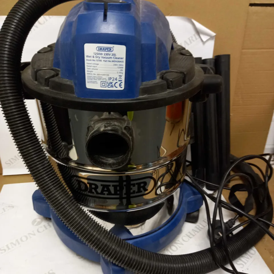 DRAPER WET AND DRY VACUUM CLEANER