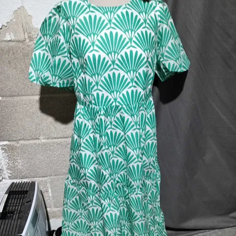 BODEN WOMEN'S GREEN & WHITE PRINTED MAXI DRESS - SIZE 14