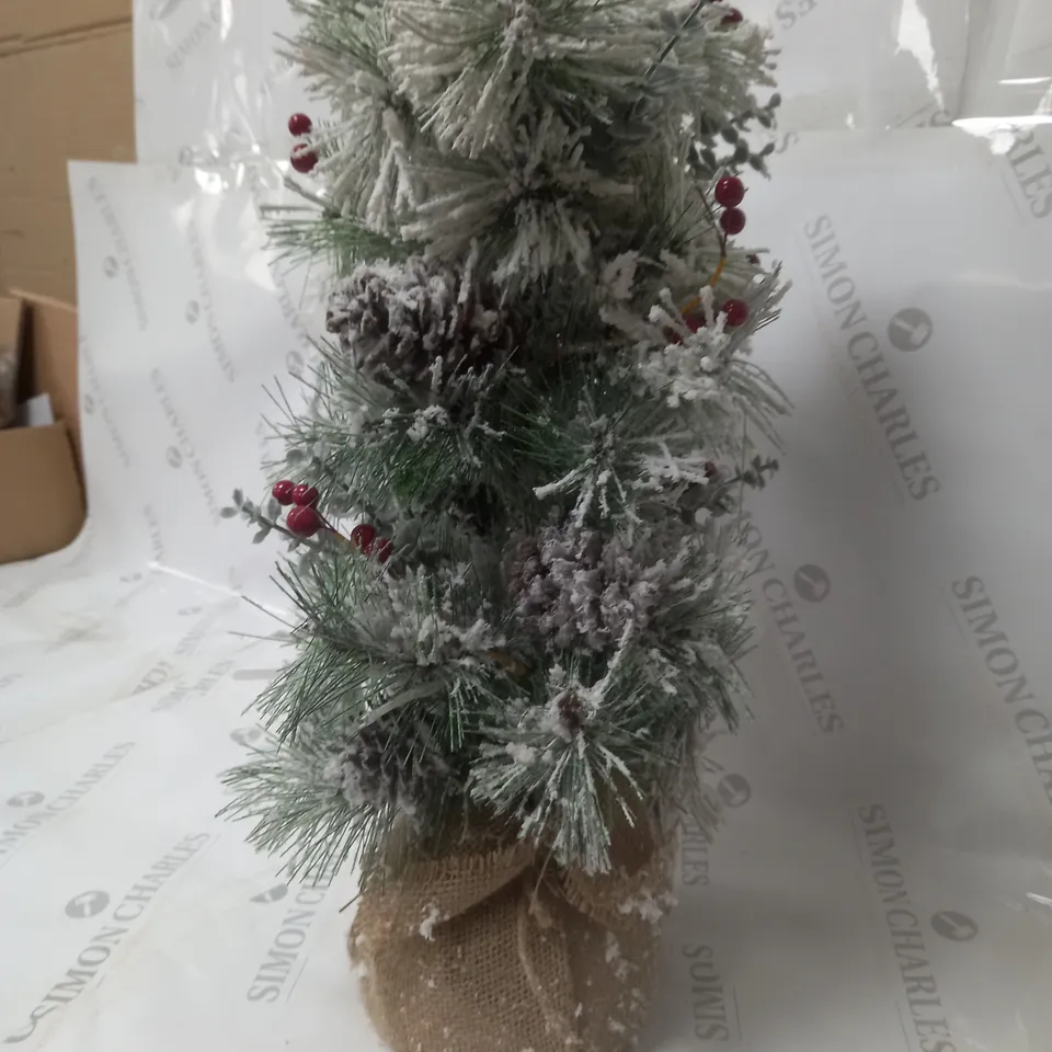 BAVARIAN PRE LIT TABLE TOP TREE RRP £32.99