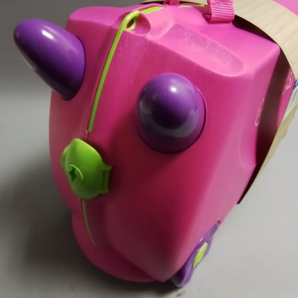 TRIXIE TRUNKIE  RRP £39.99
