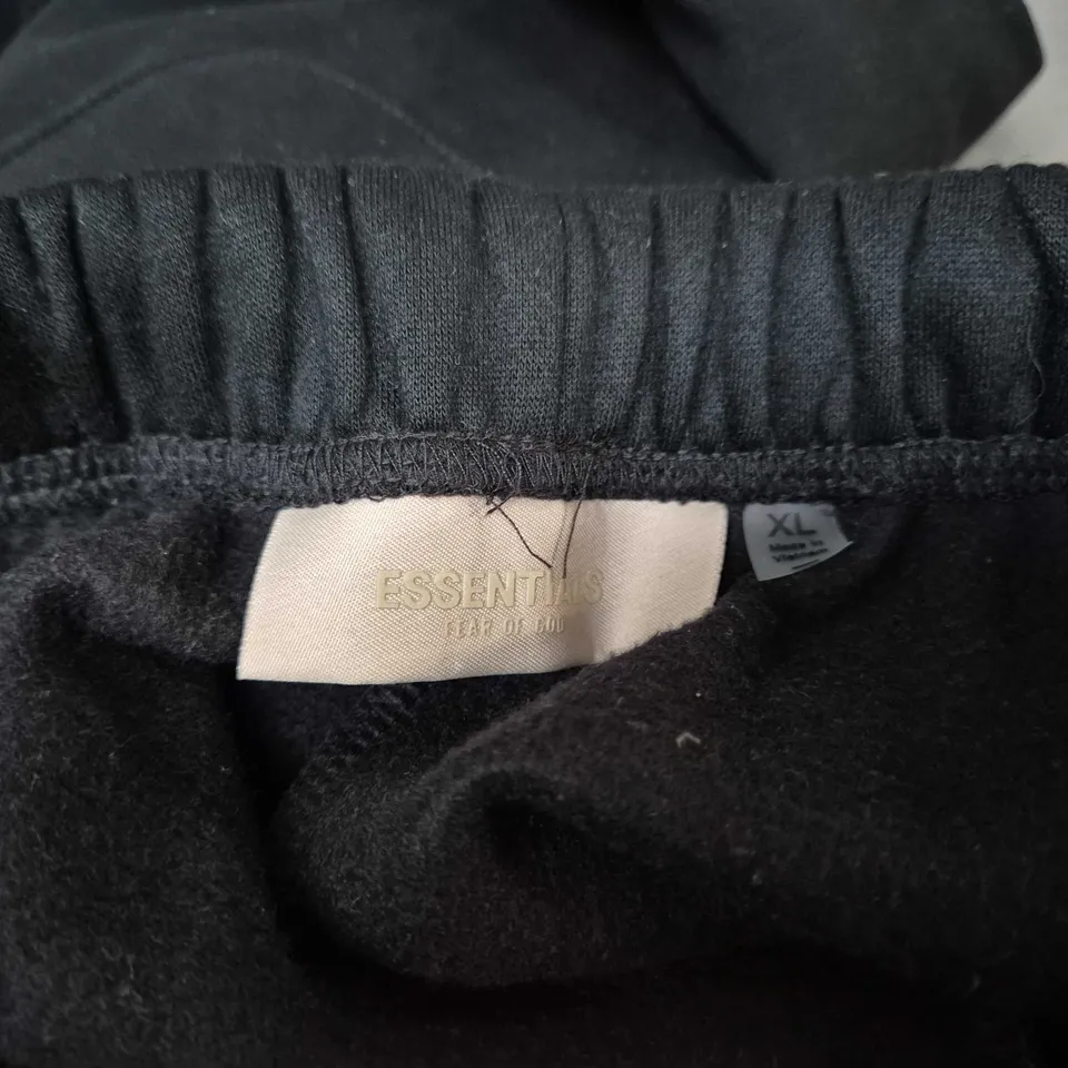 ESSENTIALS FEAR OF GOD JOGGERS IN BLACK - XL