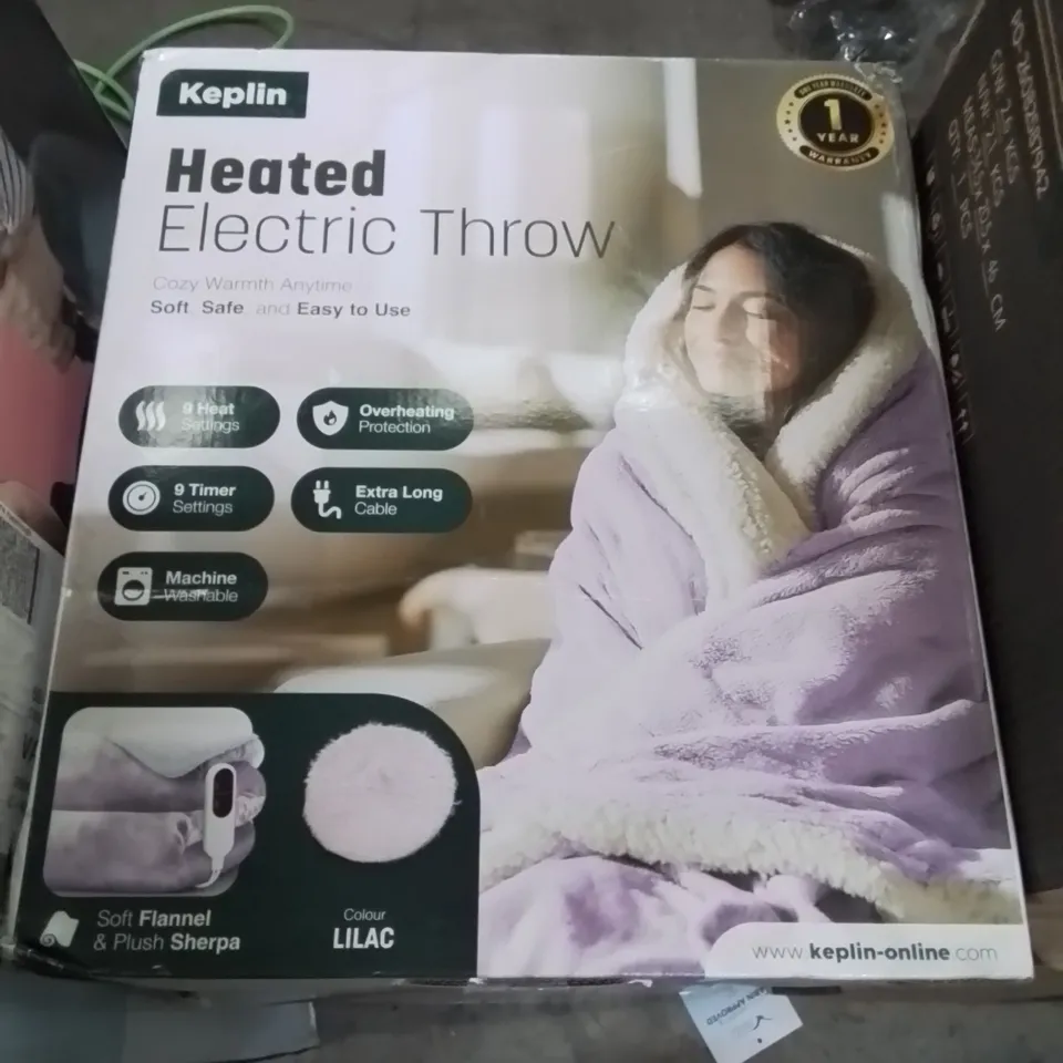 BOXED KEPLIN HEATED ELECTRIC THROW LILAC