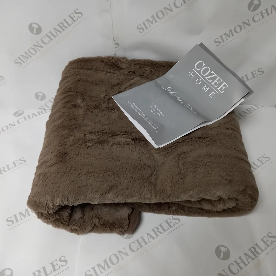 BOXED COZEE HOME HEATED BLANKET THROW