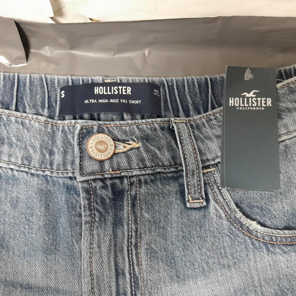 HOLLISTER LADIES ULTRA HIGH RISE DENIM SHORTS SIZE S