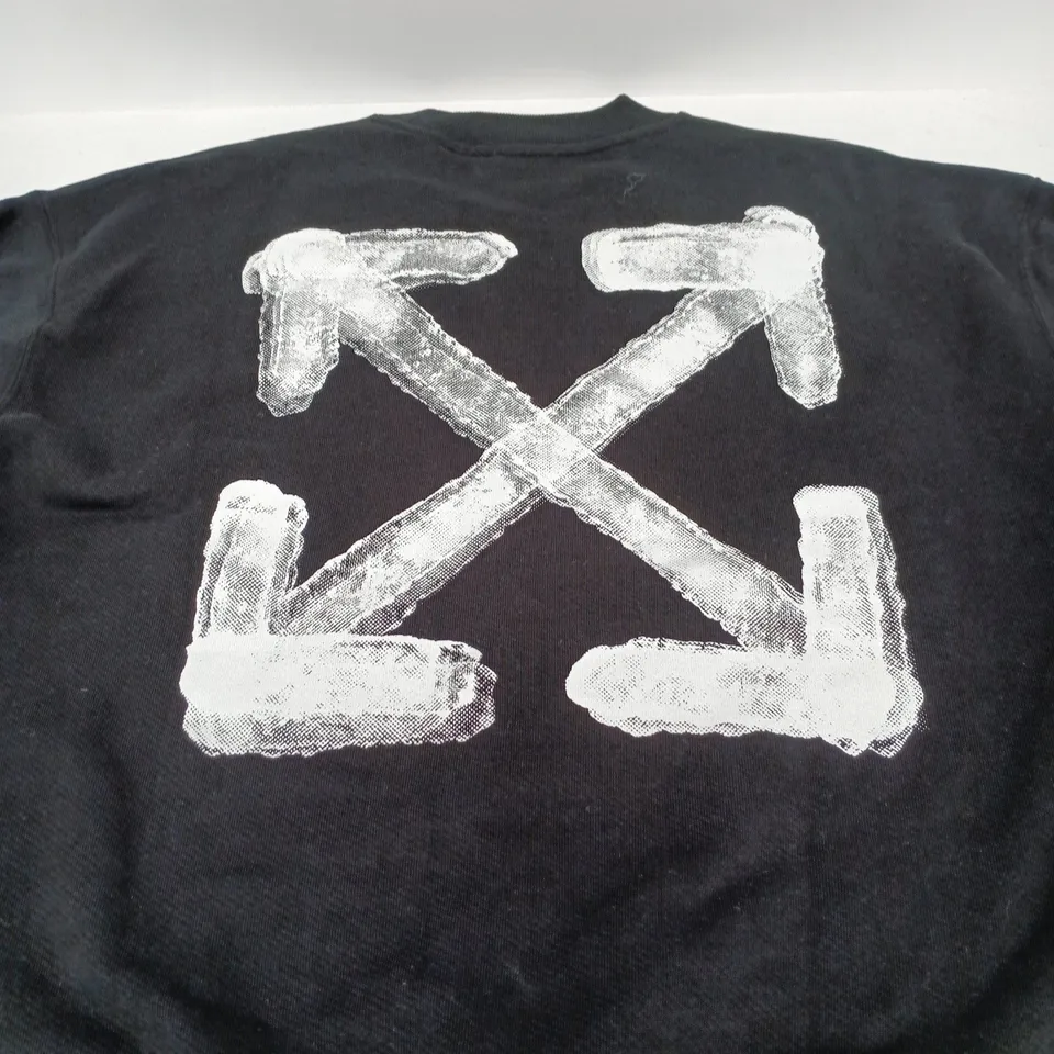 OFF-WHITE SPRAY ARROW SKATE CREWNECK – BLACK/WHITE, UK SMALL