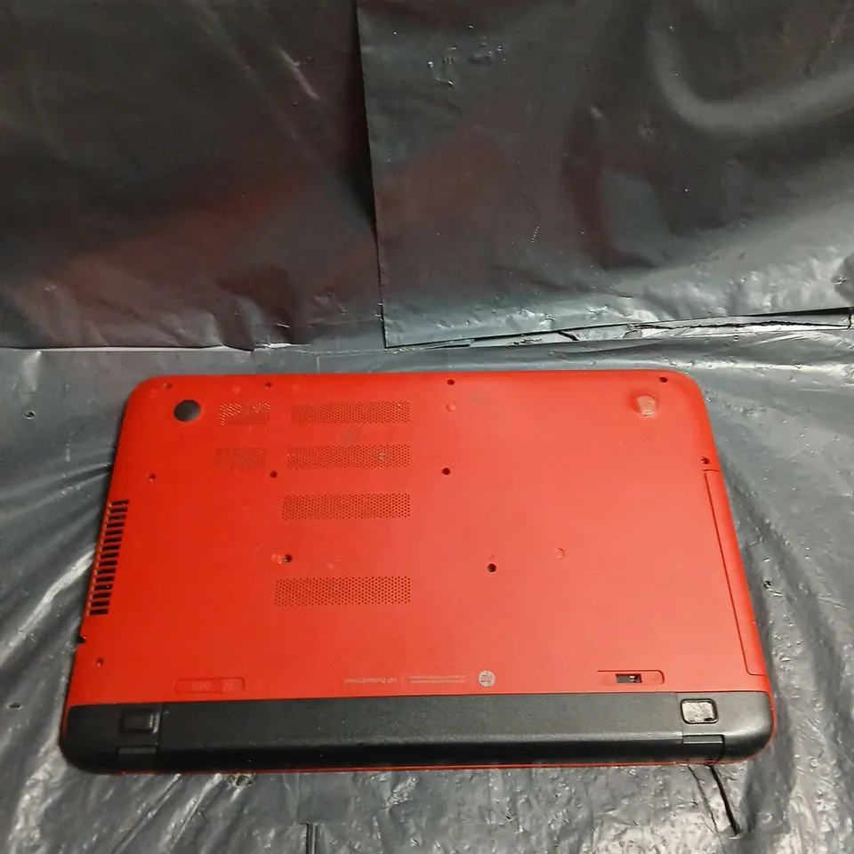 HP PAVILION LAPTOP – RED