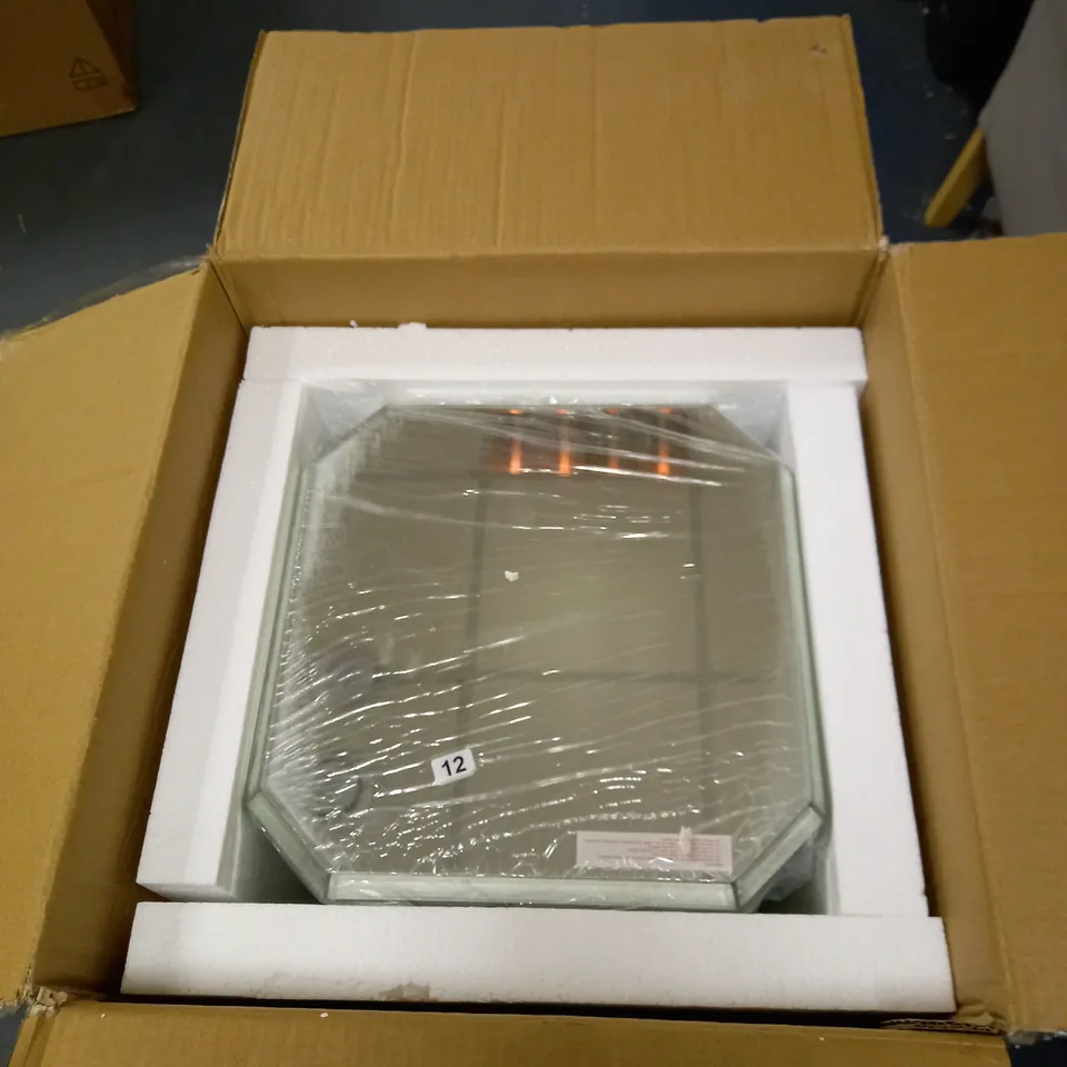 BOXED MIRRORED PLINTH LAMP TABLE RRP £159.99