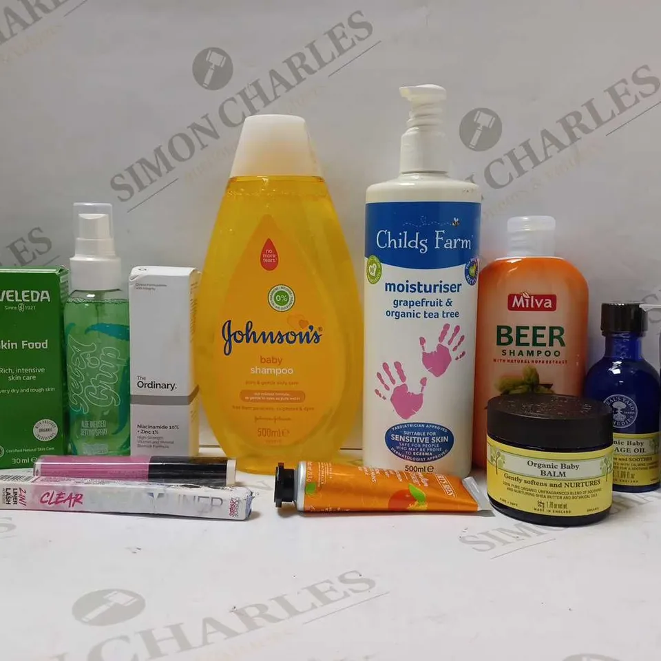 LOT OF APPROX 10 ASSORTED BEAUTY PRODUCTS TO INCLUDE JOHNSONS BABY SHAMPOO, KEVIN MURPHY SOFTENING HAIR MASQUE, BURT'S BEES HAND CREAM, ETC 