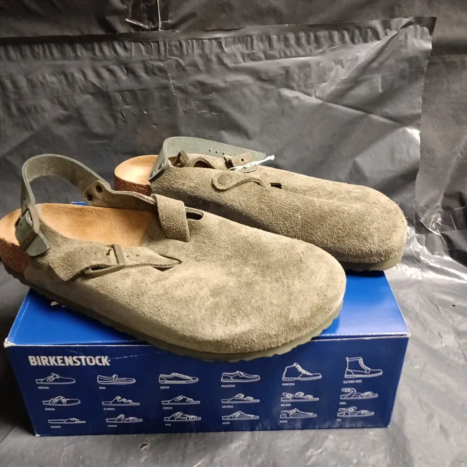 BIRKENSTOCK ARIZONA SUEDE SANDALS – TAUPE, TWO-STRAP WITH HEEL STRAP SIZE 10.5