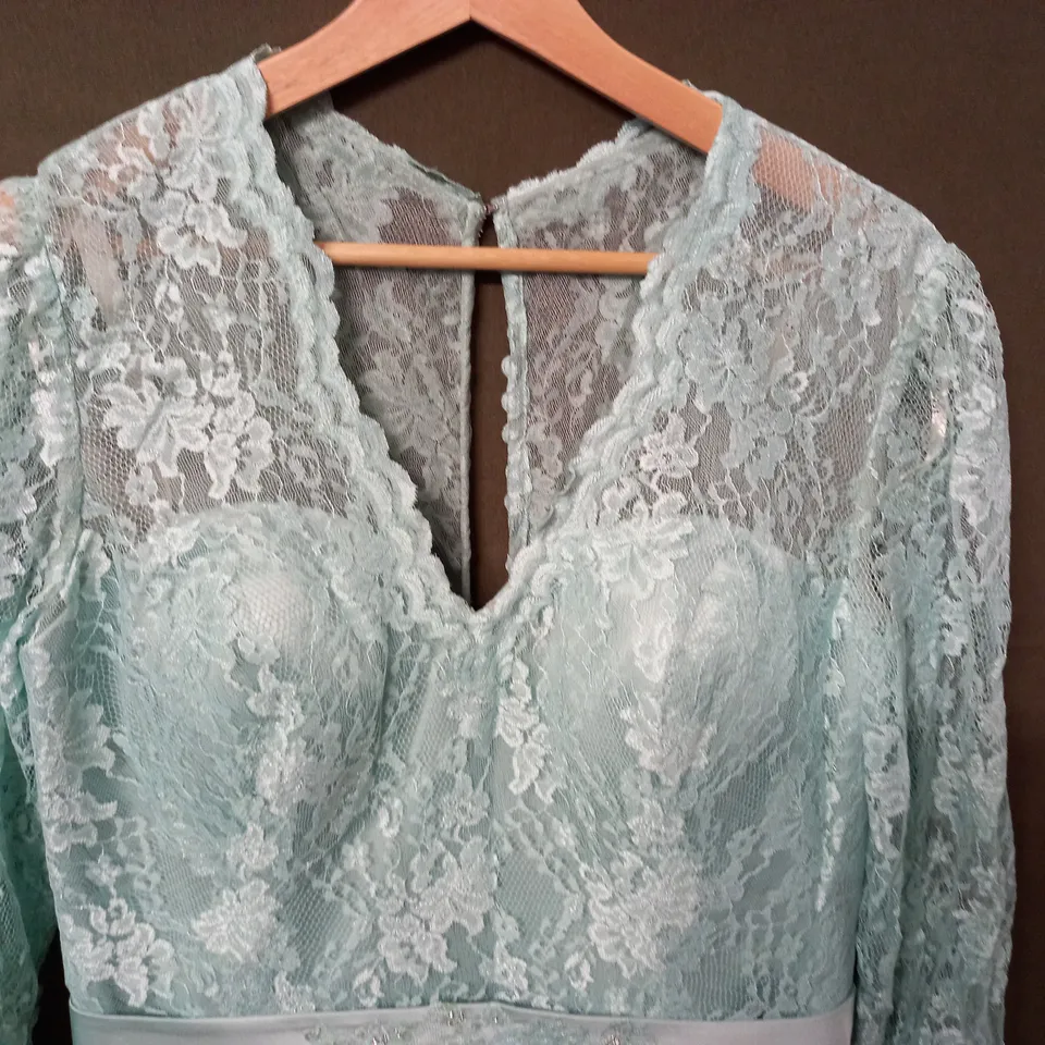 BERKETEX EMILY FOX GREEN NET OVERLAY OCCASIONAL DRESS - 16