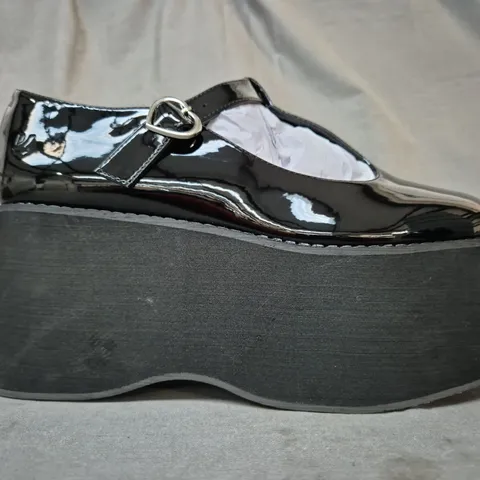 BOXED PAIR OF KOI MORENO BLACK PLATFORM MARY JANES UK SIZE 7