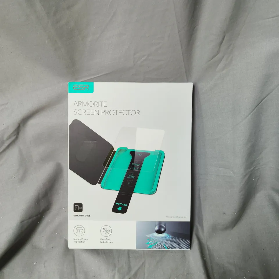 BOXED ESR ARMORITE SCREEN PROTECTOR 