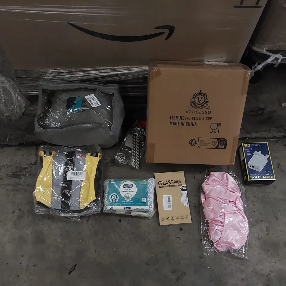 PALLET OF ASSORTED ITEMS INCLUDING: PLATE SET, DOG LIFE JACKET, PHONE CHARGER, SILK BONNET, CHRISTMAS TREE DECORATIONS, KNEE PILLOW, TOILET WIPES, GLASS PHONE SCREEN PROTECTOR 