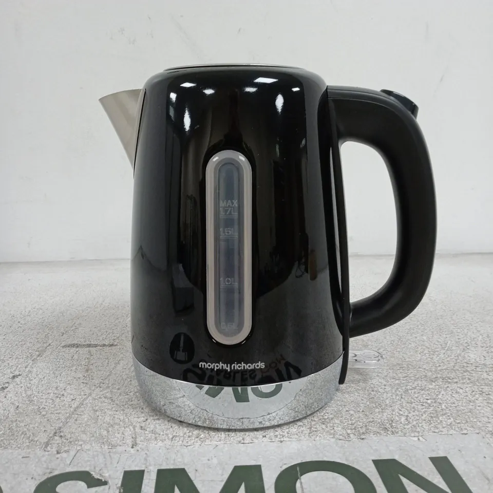 MORPHY RICHARDS BLACK KETTLE UNBOXED