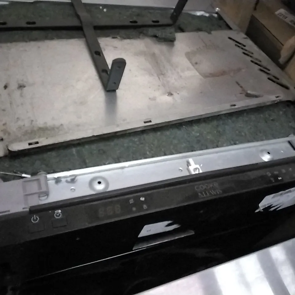 C&L INTEGRATED DISHWASHER 