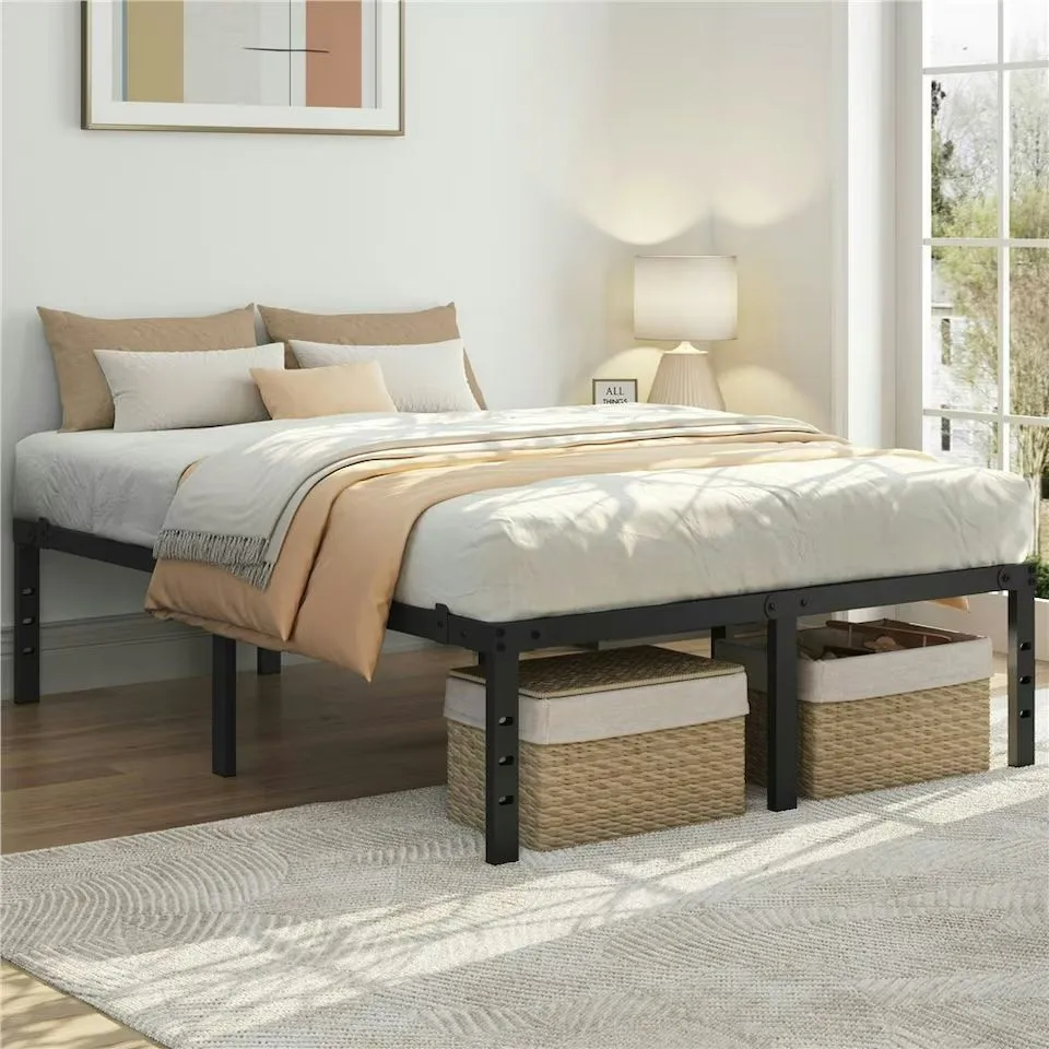 BOXED YAHEETECH 190 CM L × 135 CM W METAL PLATFORM BED FRAME BLACK
