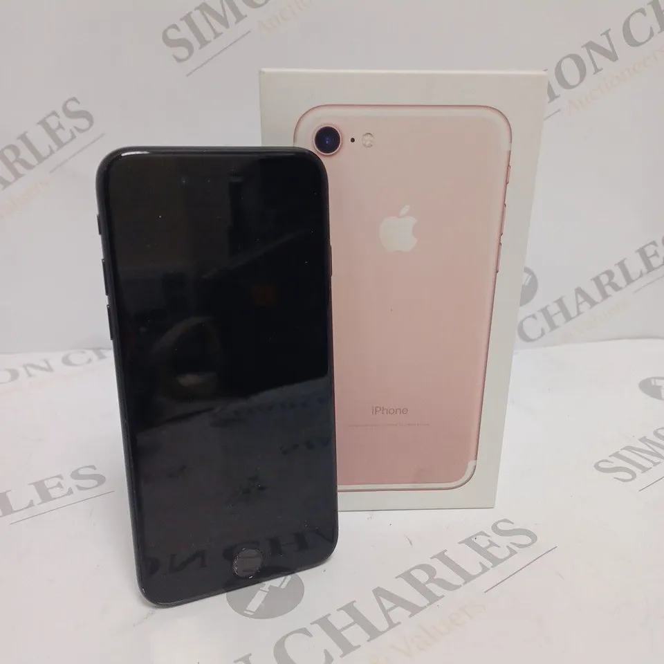 APPLE IPHONE 7 (A1778) SMARTPHONE