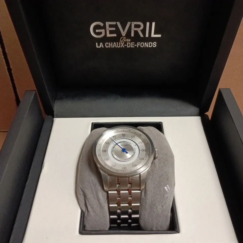 GEVRIL JONES ST. 2100 SWISS AUTOMATIC SELLITA SW200 WATCH