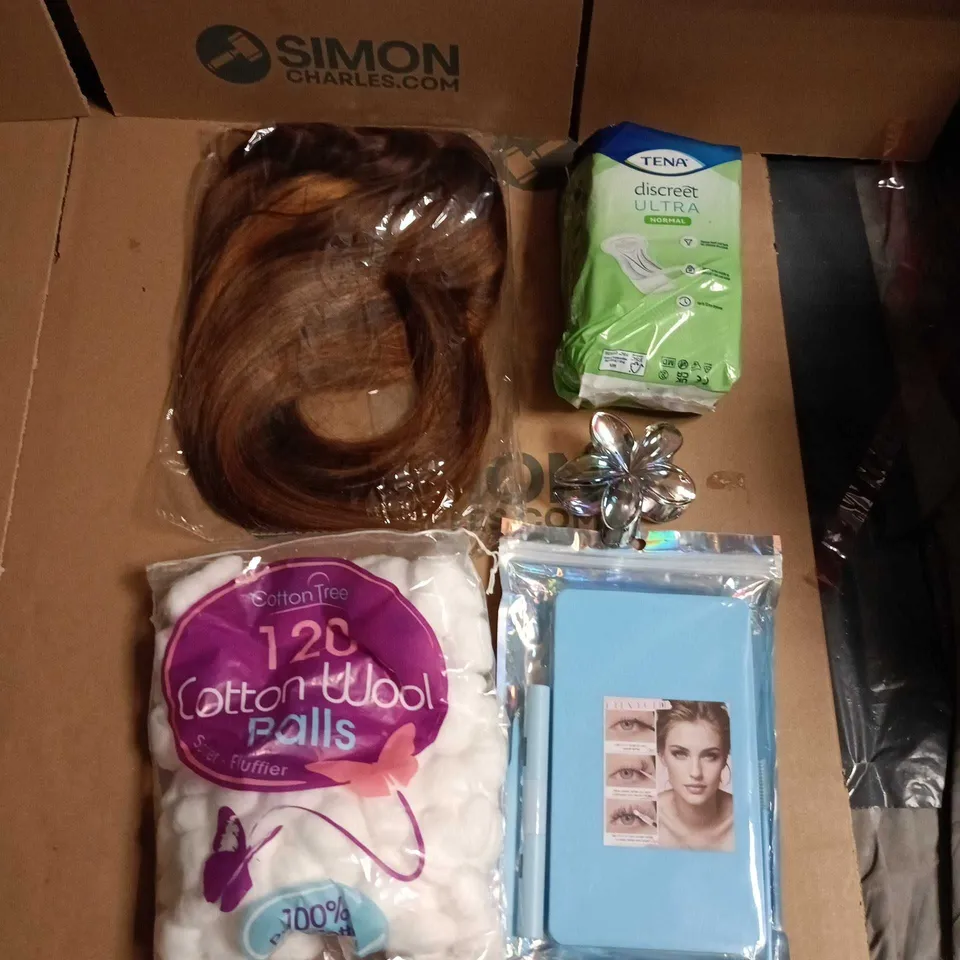 APPROXIMATELY 15 ASSORTED HEALTH & BEAUTY PRODUCTS TO INCLUDE ASSORTED WIGS, TENA LADY, HAIR CLIP, EYELASH KIT & COTTON BALLS 