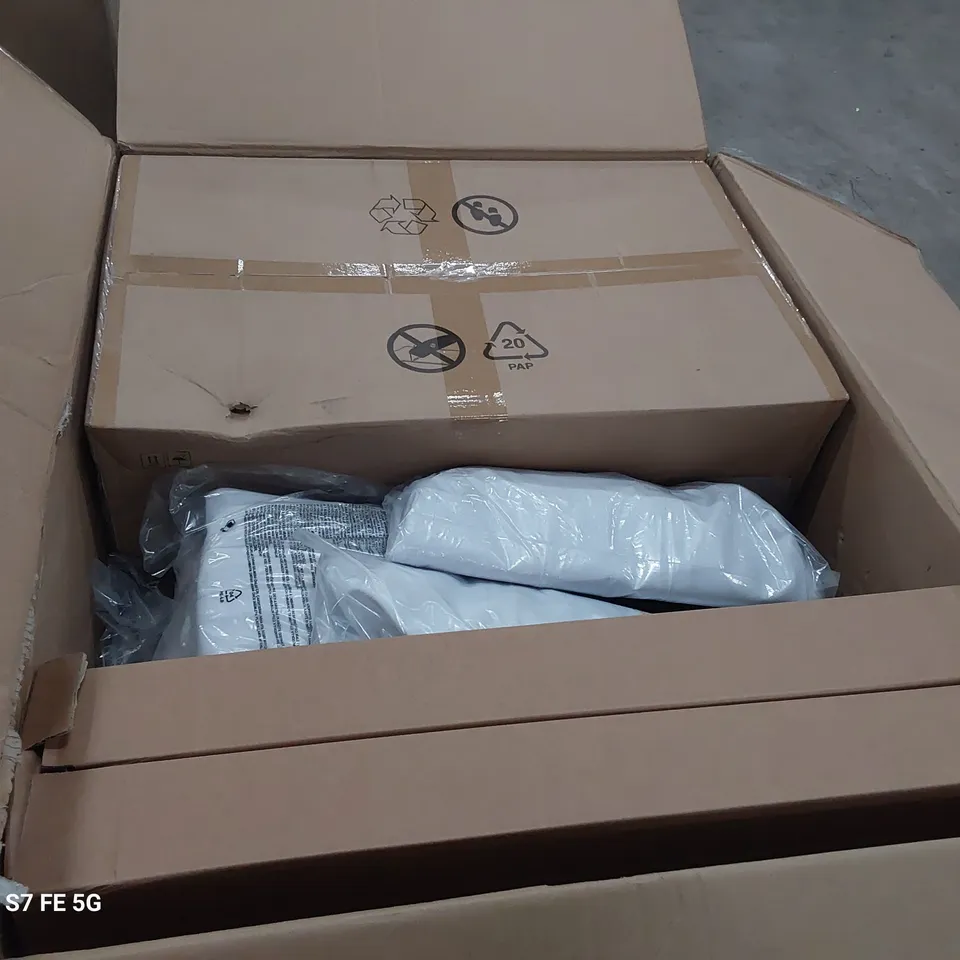 BOXED BESTWAY LAY-Z-SPA MALDIVES PORTABLE SPA