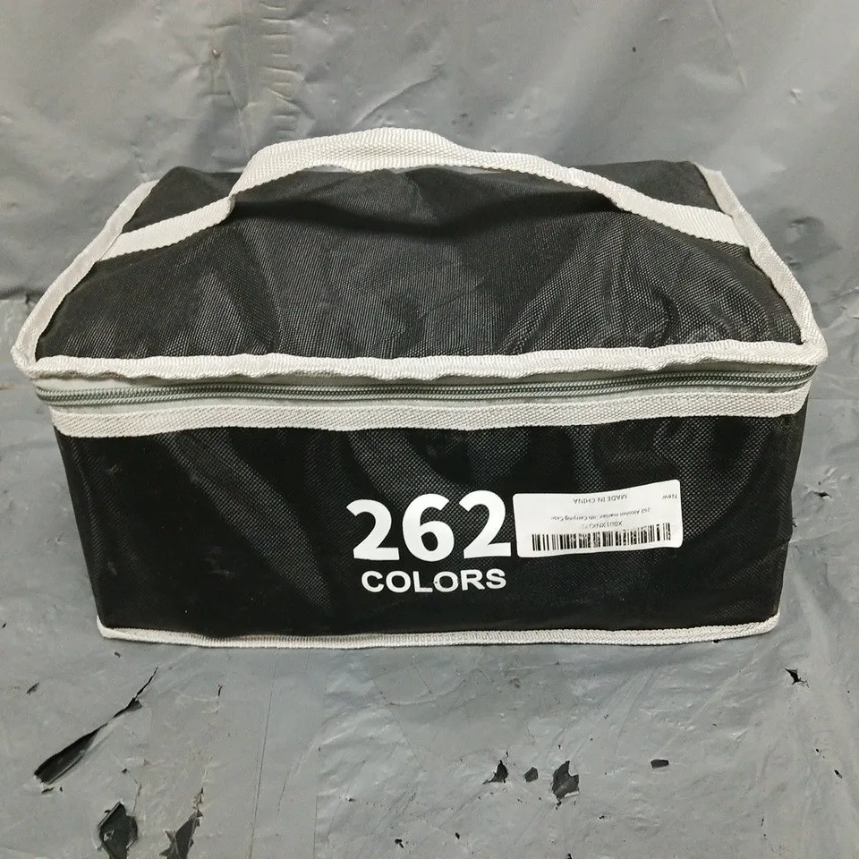 LARGE ASSORTION ALCOHOL MARKER WITH CARRYING CASE
