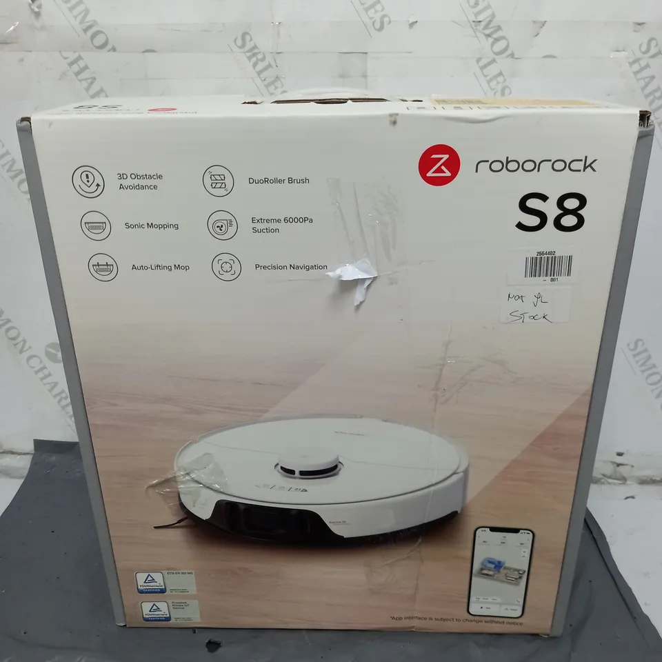 BOXED ROBOROCK S8