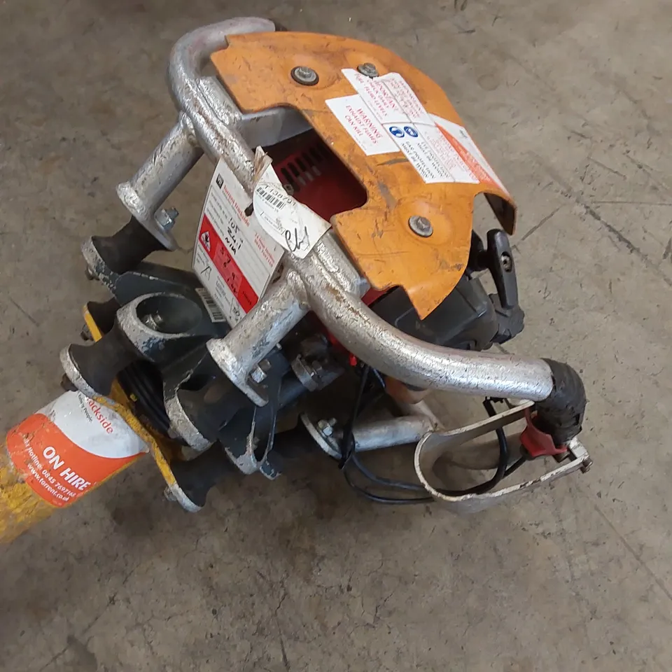 ROBEL 62.05 2 STROKE VERTICAL TAMPER - RAILWAY MAINTENANCE TOOL