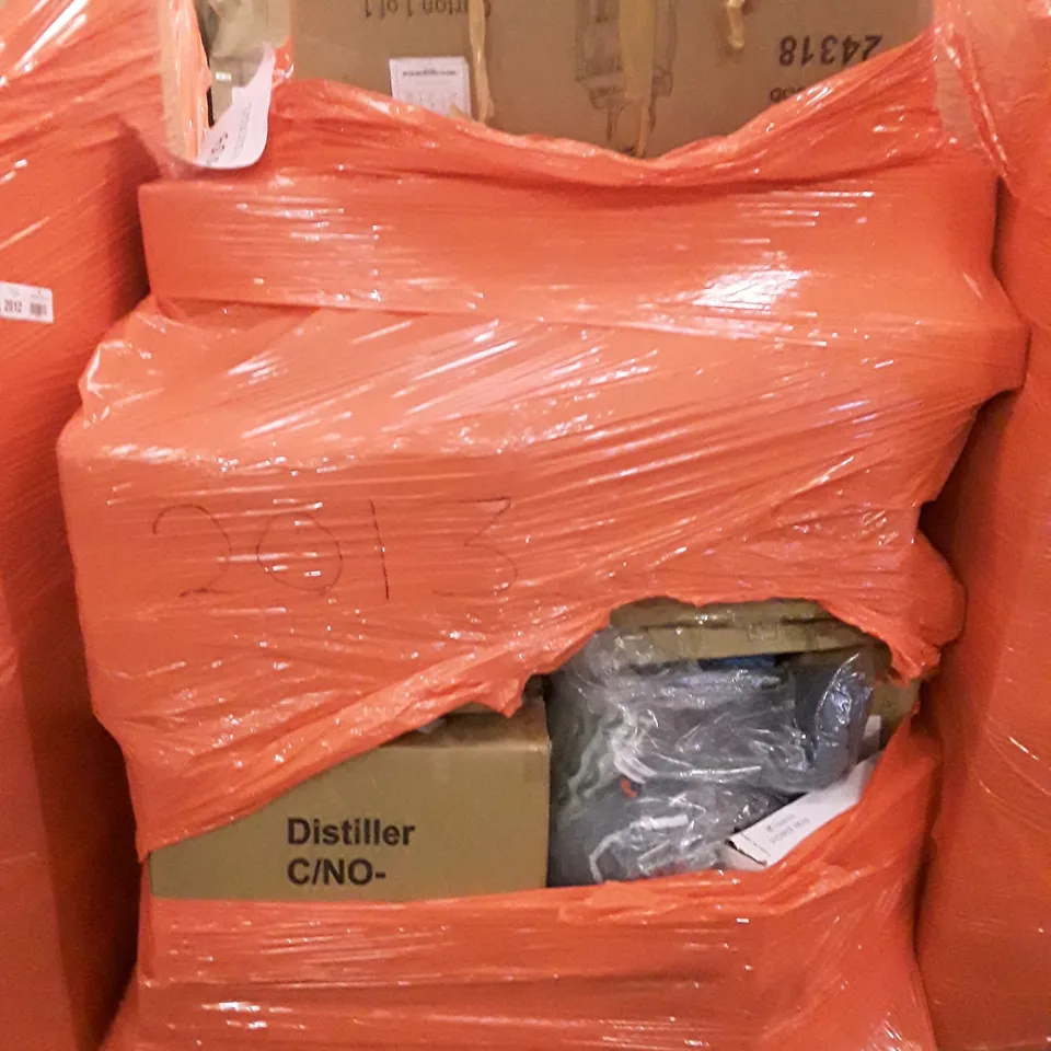 PALLET OF ASSORTED PRODUCTS INCLUDING DRESSING TABLE WITH MIRROR, SHOWER HEAD, DISTILLER