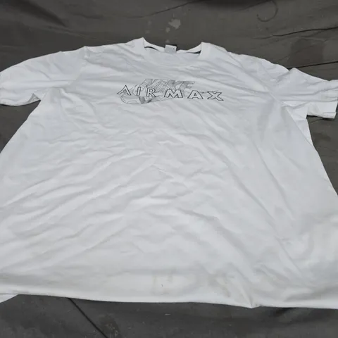 NIKE AIR MAX T-SHIRT, WHITE - UK SIZE XXL