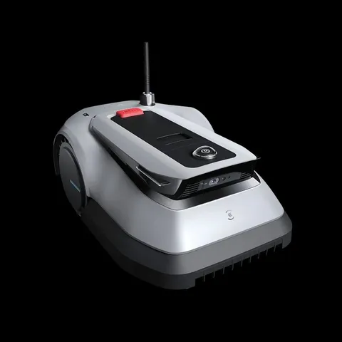 BOXED GOAT G1-800 GREY ROBOTIC LAWN MOWER WITH CGOAT CAMERA (800 M², GPS, OBSTACLE AVOIDANCE)