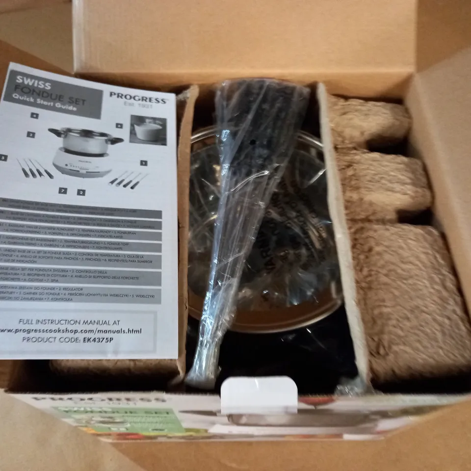 BOXED PROGRESS SWISS FONDUE SET 