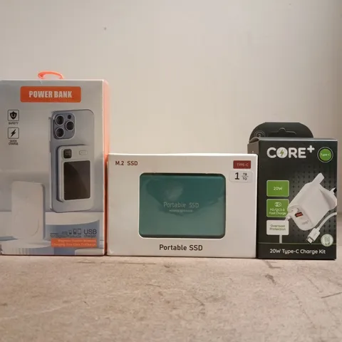 APPROXIMATELY 10 ASSORTED HOUSEHOLD ITEMS TO INCLUDE POWER BANK, PORTABLE SSD, ETC