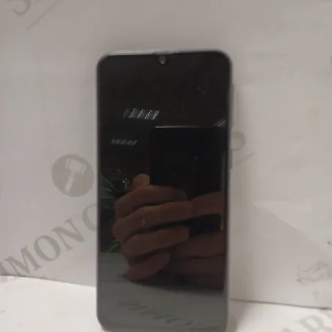 BOXED SAMSUNG GALAXY A40 SMARTPHONE 