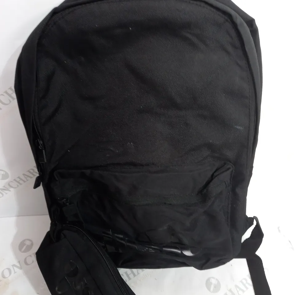 ELLESSE BAG IN BLACK