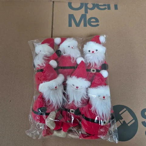 BOX OF APPROX 144 GISELA GRAHAM LONDON SANTA FABRIC SHELF SITTER