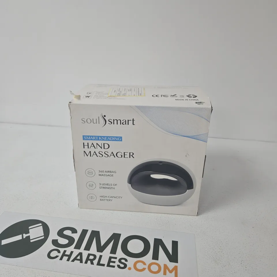 SOULSMART HAND MASSAGER – SMART KNEADING