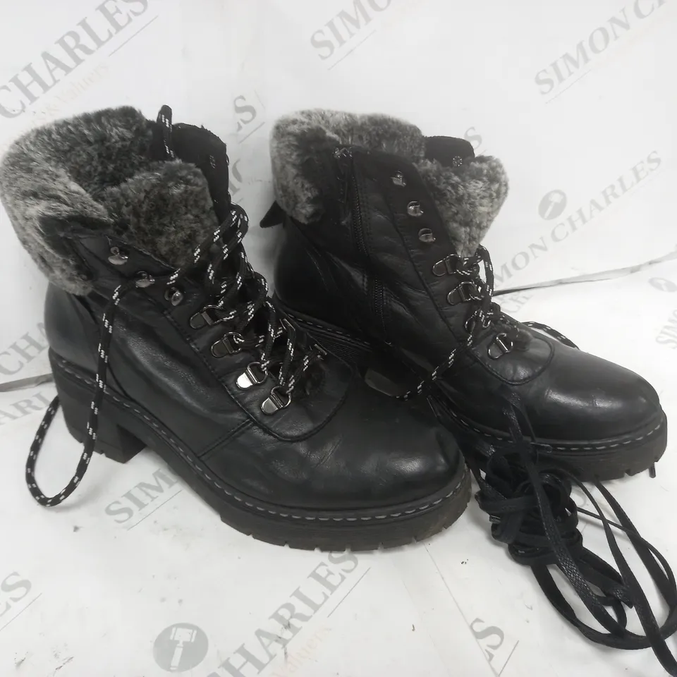 BOXED MODA IN PELLE HIKING BOOT BLACK SIZE 6