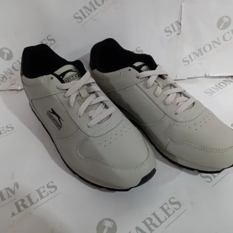 PAIR OF SLAZENGER GREY TRAINERS SIZE 8.5
