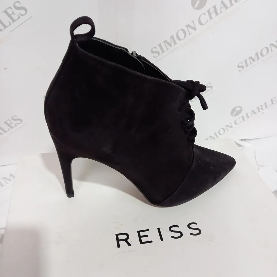 BOXED REISS SUEDE CHOCOLATE BOOT HEELS - SIZE 6